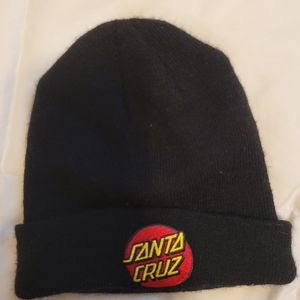 $10 off $60 ⭐️ Santa Cruz beanie